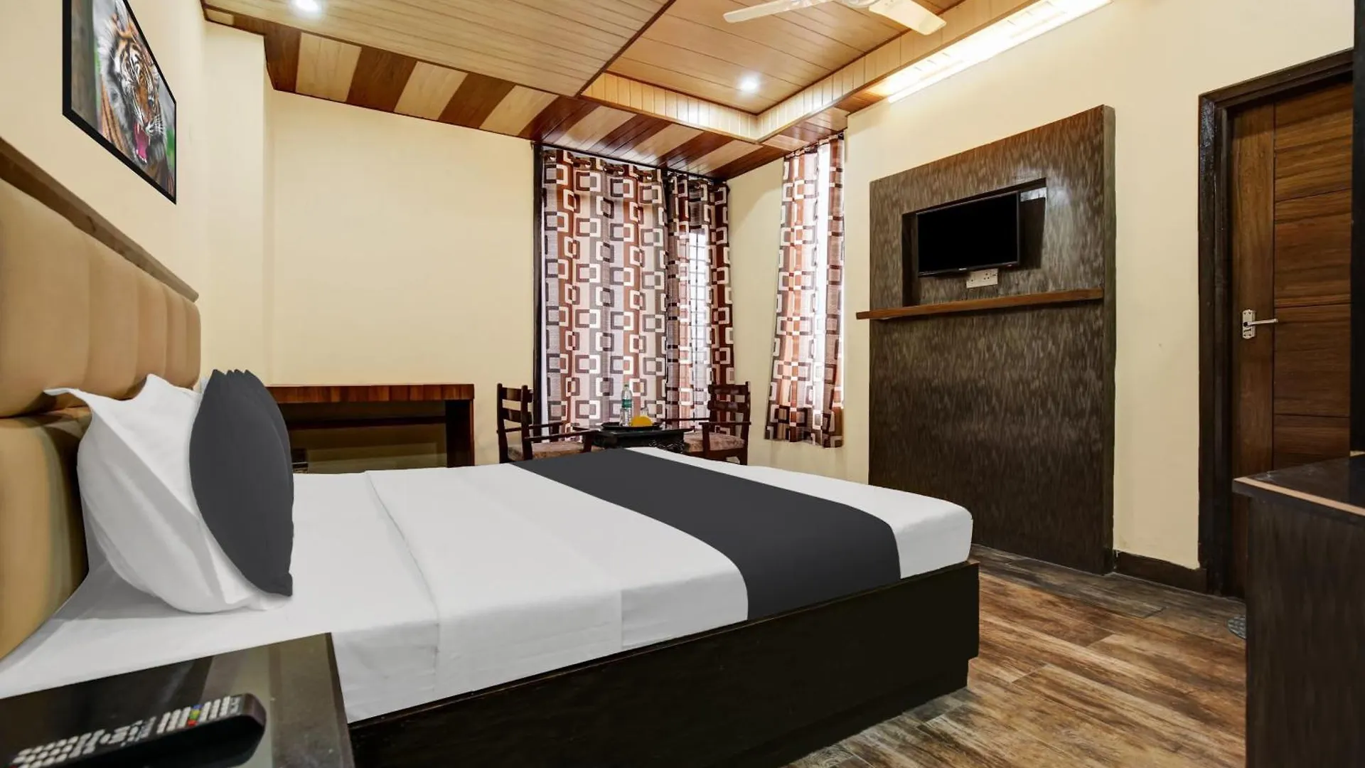 Hotel O Circular Road Shimla