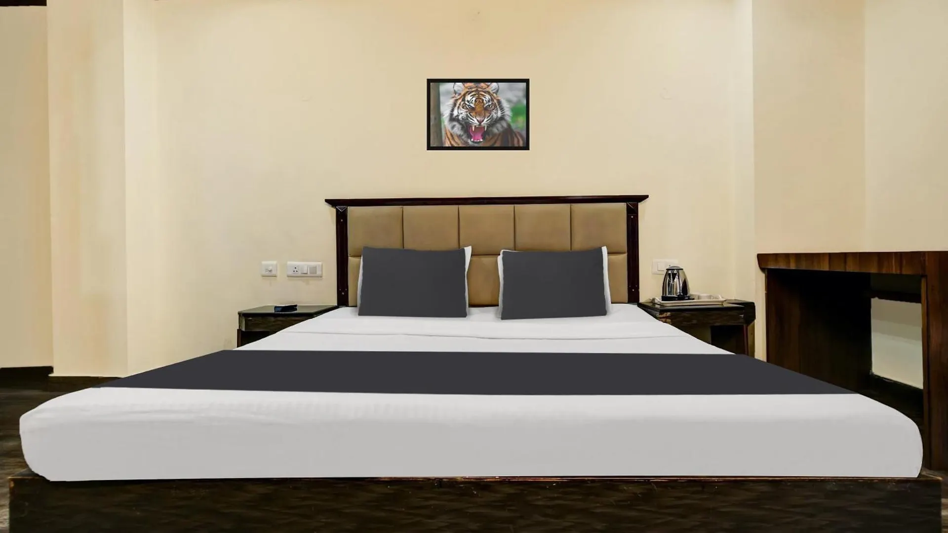 Hotel O Circular Road Shimla